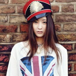 Krystal gallery image