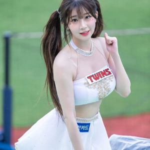 Jueun gallery image