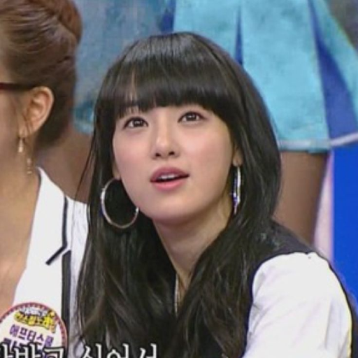 Gambar galeri Jooyeon