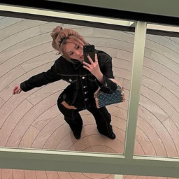 Bailey gallery image