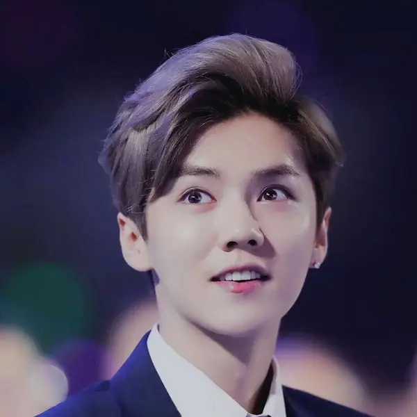 Luhan gallery image