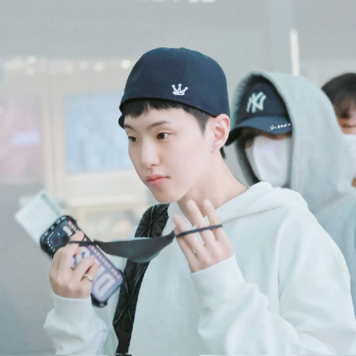 Hoshi gallery image