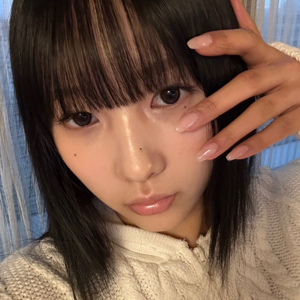 Yeonjung gallery image