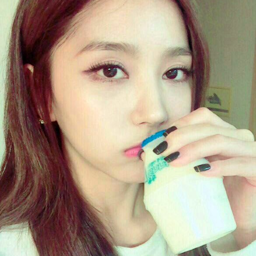 Yooyoung gallery image