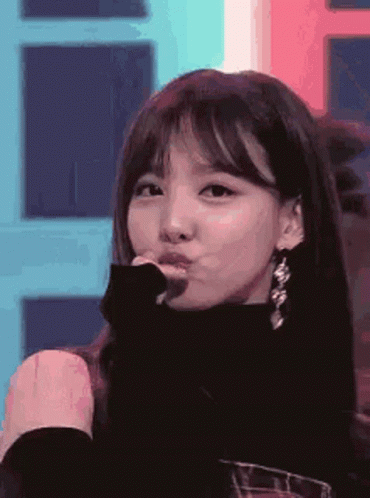 Nayeon gif