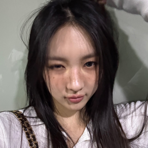 Yeonjung gallery image