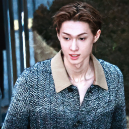 Martin gallery image