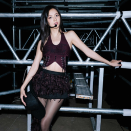 Jisoo gallery image
