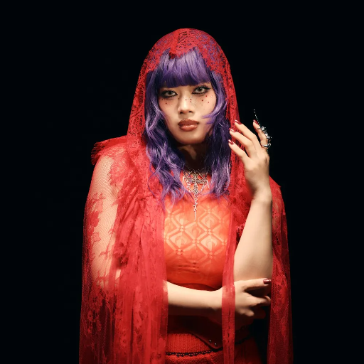 Naoko gallery image