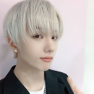 Jisung photo