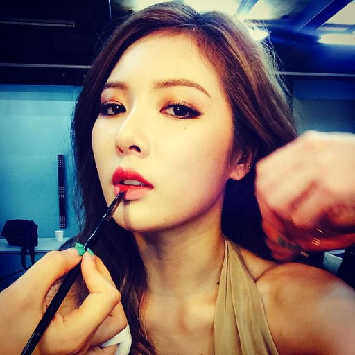 Hyuna gallery image