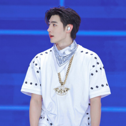 Sunghoon gallery image