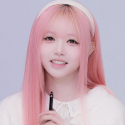 Kim ChaeWon gallery image