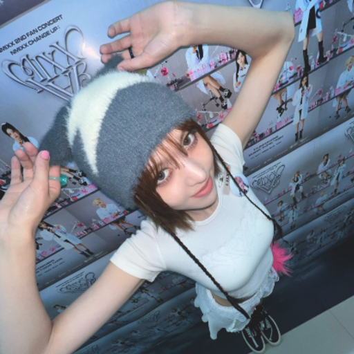 Lily gallery image