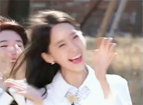 Yoona gif