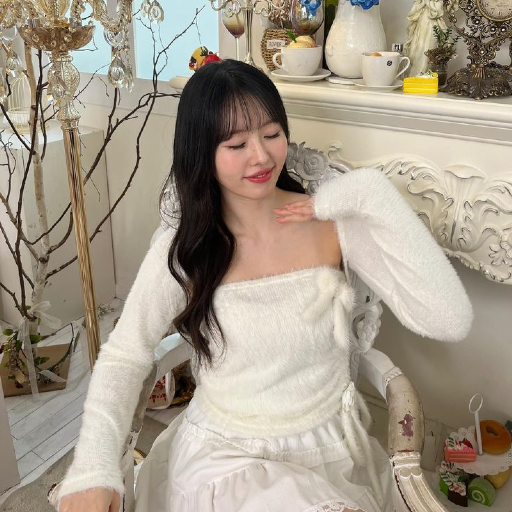 Hana gallery image