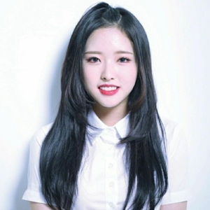 Olivia Hye gallery image