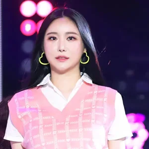 Minyoung gallery image