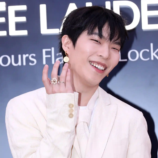 Chanhyuk galeri görseli