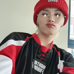 Won Hyuk gallery image