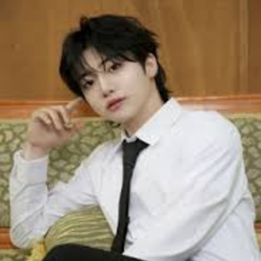Larawan sa gallery ni Ren