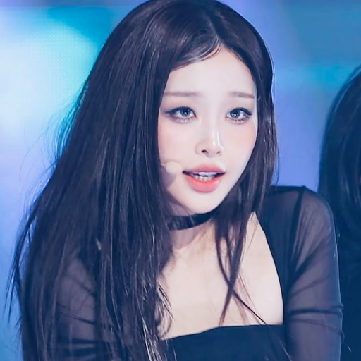 Chuu gallery image
