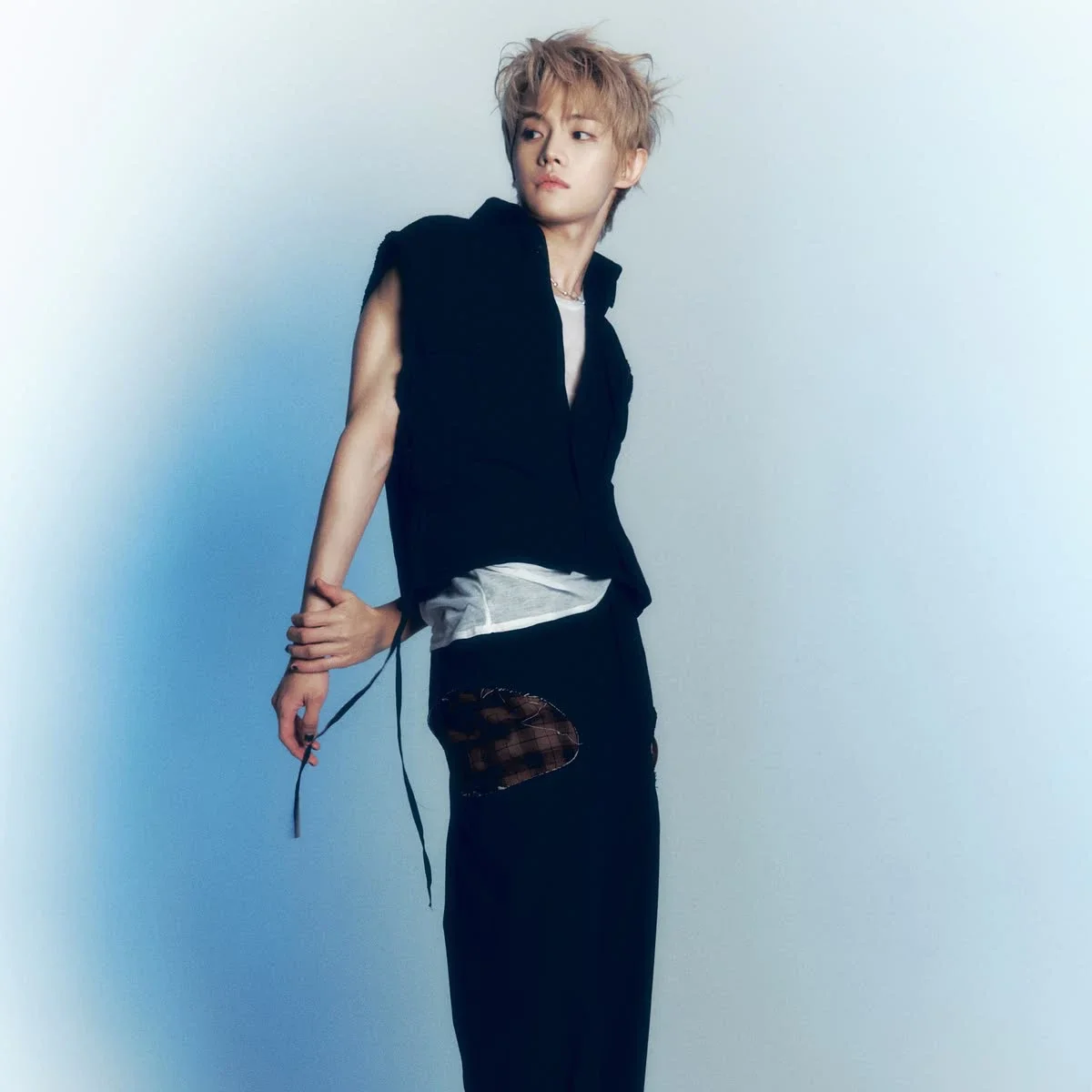 Jeon Minwook gallery image