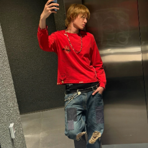 Martin gallery image