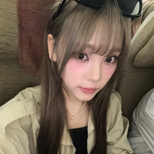 Sihyeon gallery image