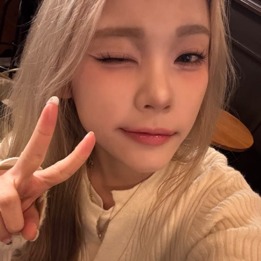 Sihyeon gallery image