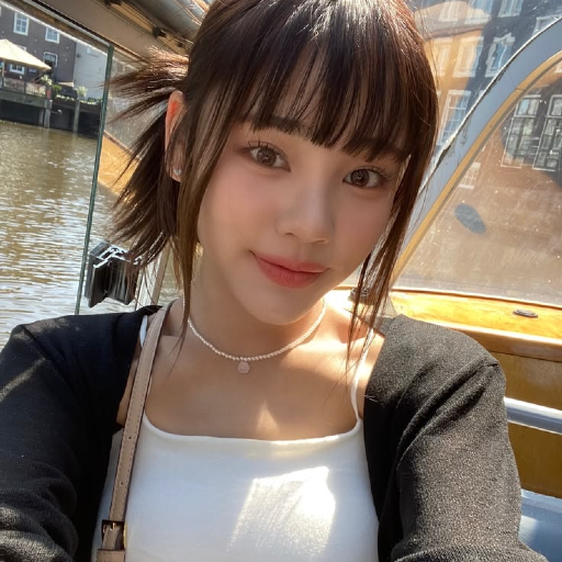 Sihyeon gallery image