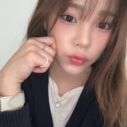 Sihyeon gallery image