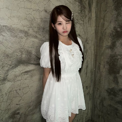 Yuna gallery image