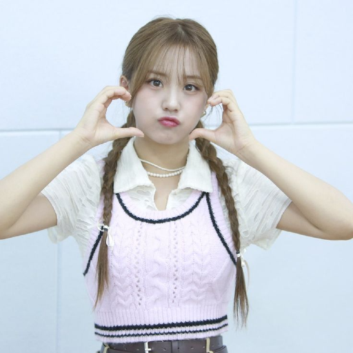 Yuna gallery image