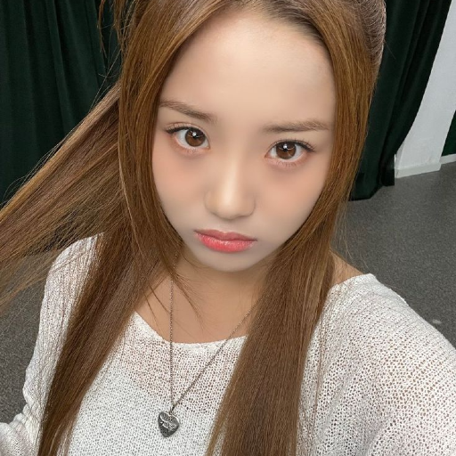 Yuna gallery image