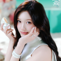 Leeseo gallery image