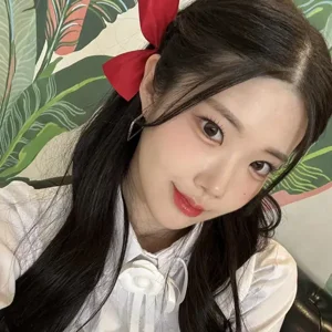 Chaewon gallery image