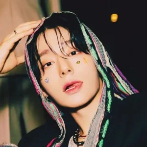 Hwanwoong gallery image