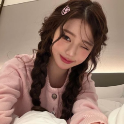 Wonyoung gallery image