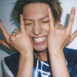 Martin gallery image