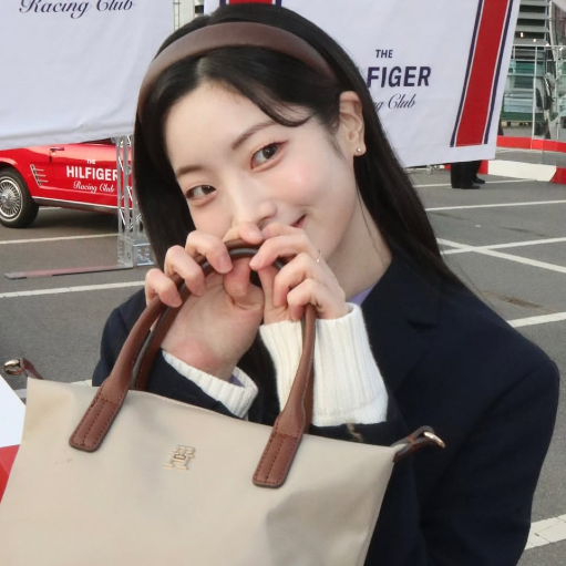 Dahyun gallery image