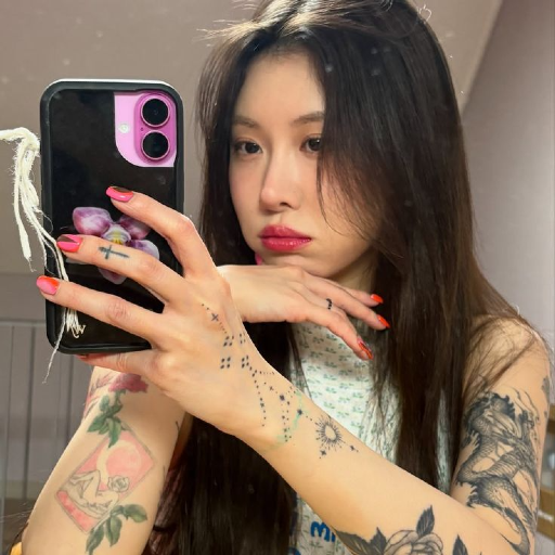 Imagen de la galería de Baek Yerin