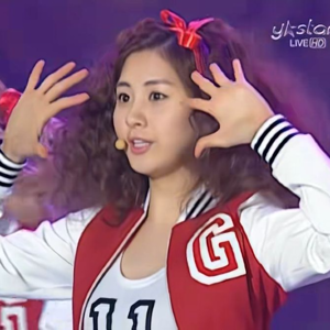 Seohyun gallery image