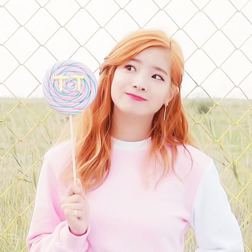 Dahyun gif