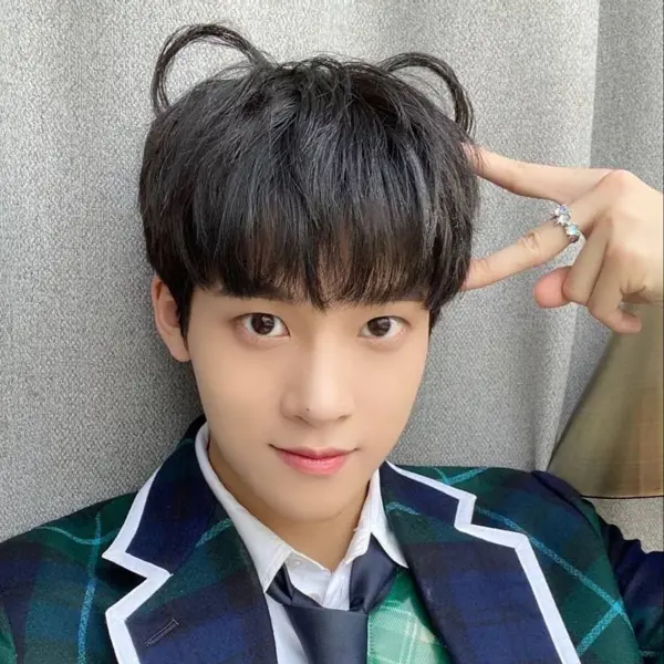 Junmin gallery image