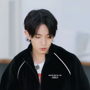 Heeseung 3