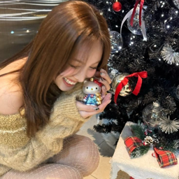 Nayeon gallery image