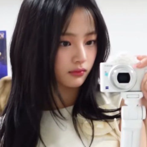 Minji gallery image