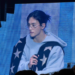 Hyunjin gallery image