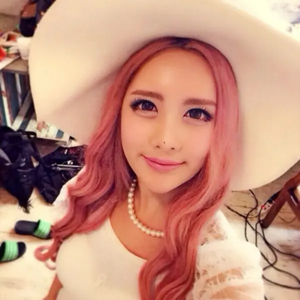 Qri gallery image
